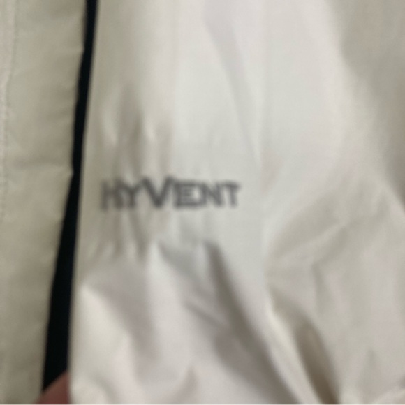 The North Gace Women’s Hyvent  S/P Jacket Full Zip white and Black - Picture 4 of 16